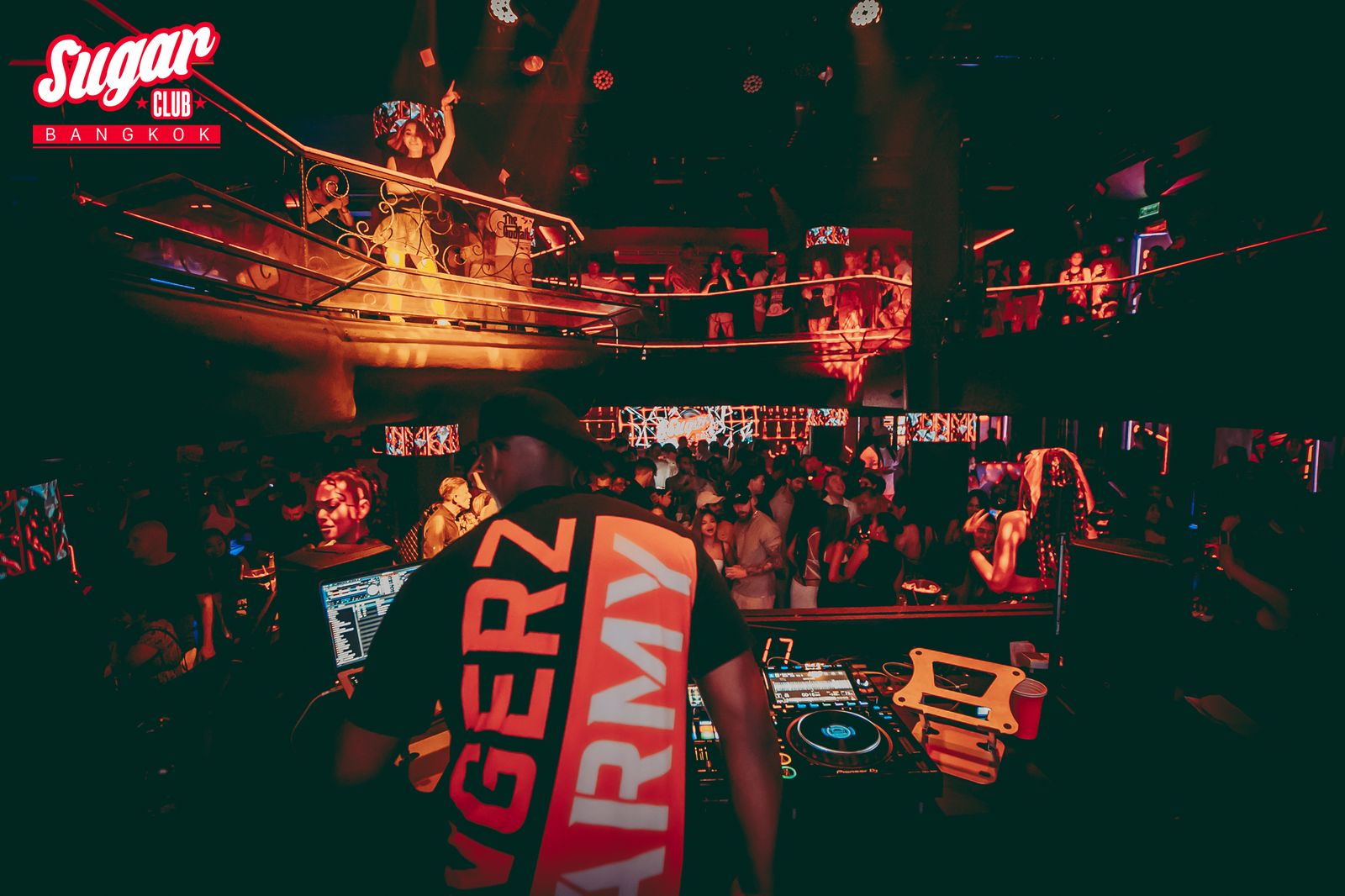 Hurrican X live in Bangkok